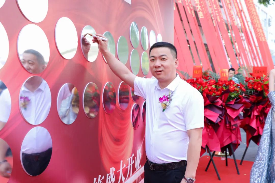 微信图片_20220522174302.jpg